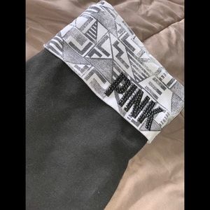 🖤VICTORIA SECRET PINK SKINNY LEG YOGA PANTS🖤
